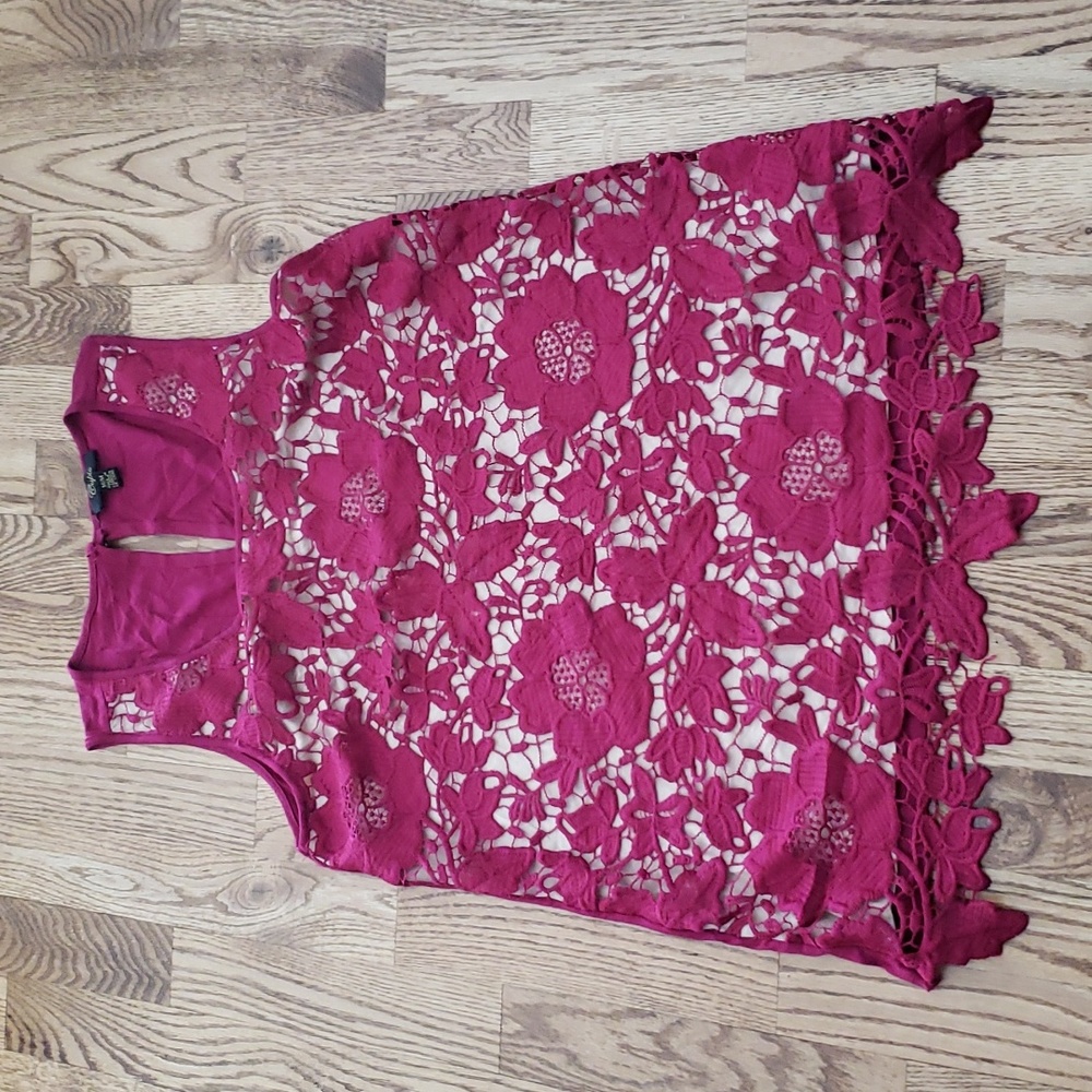 (M) Cupio Floral Lace Overlay Back Keyhole Cutout Tank Top Soft Casual